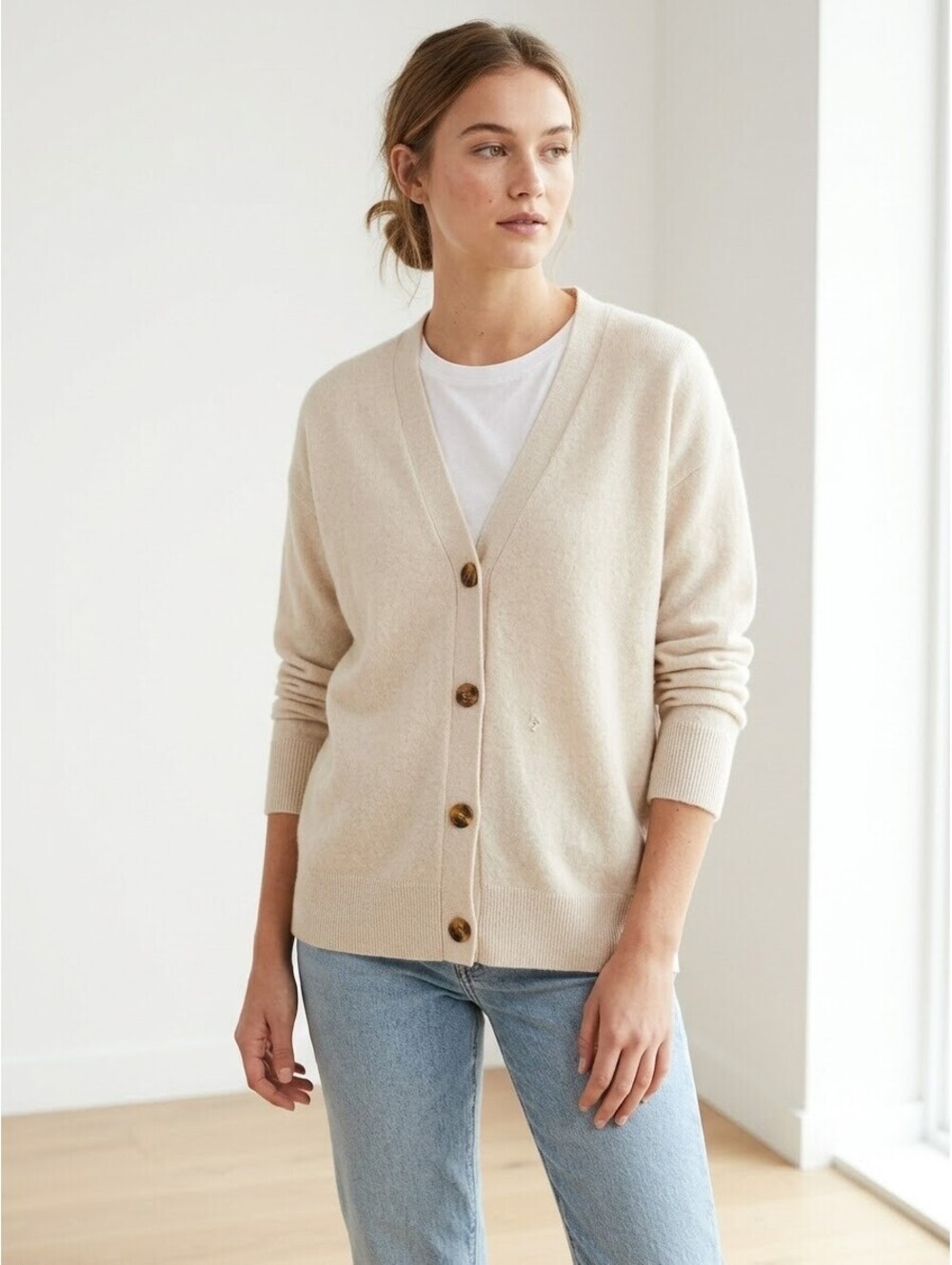Banana Republic 100% Cashmere Cream Beige Button-Up Cardigan Sweater Medium